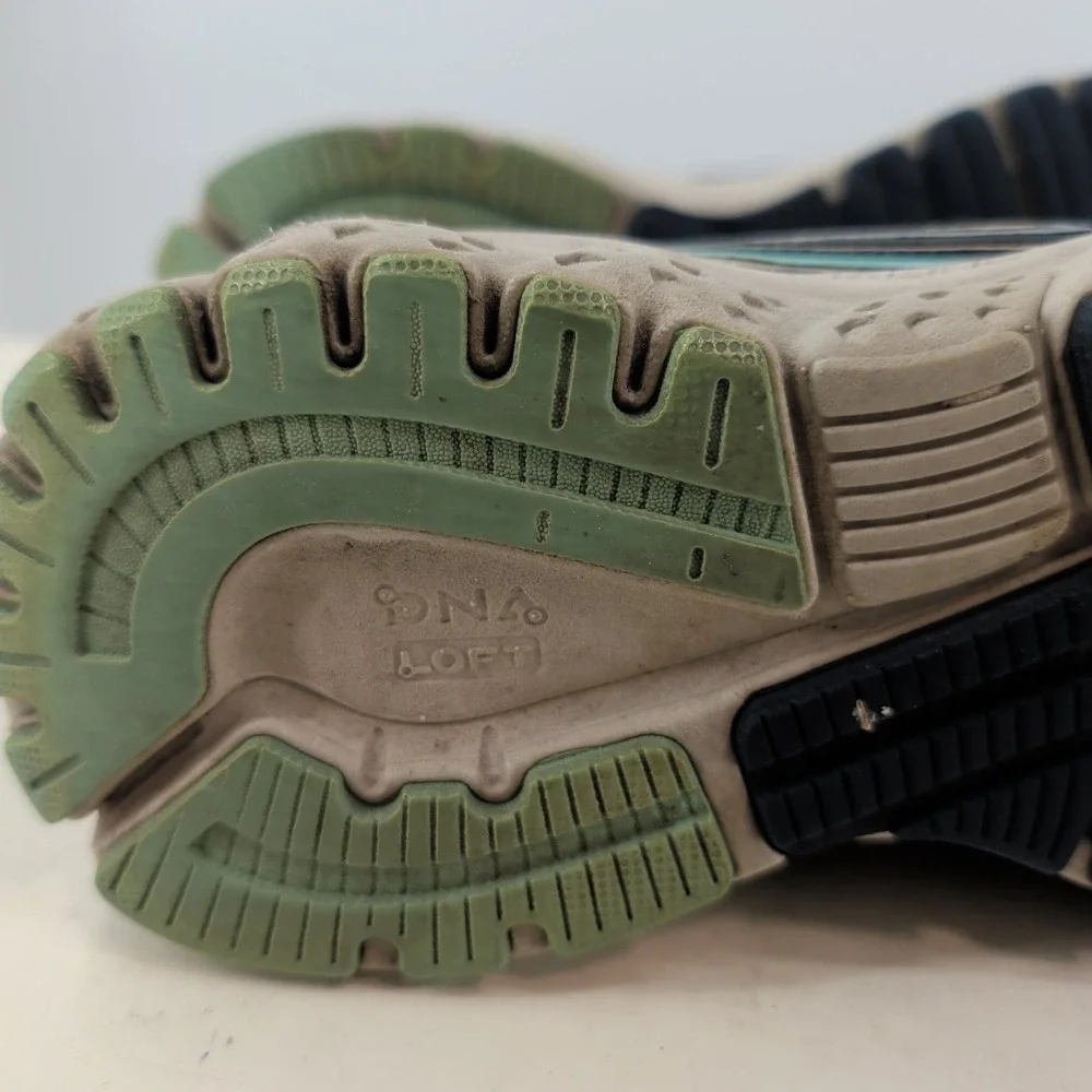 Brooks Adrenaline GTS 19 Cushioned‎ Lace-Up Athletic Sneakers Navy Blue Size 7